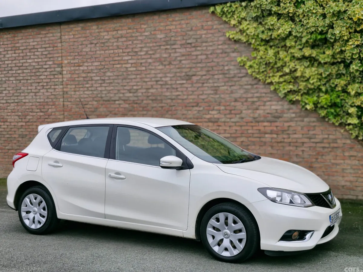 Nissan Pulsar Hatchback, Diesel, 2016, White
