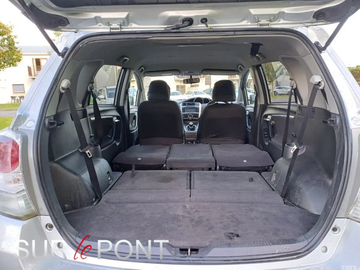 Toyota Verso MPV, Diesel, 2015, Silver