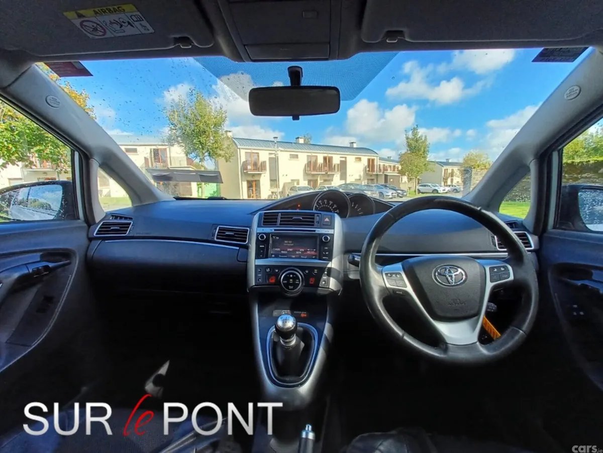 Toyota Verso MPV, Diesel, 2015, Silver