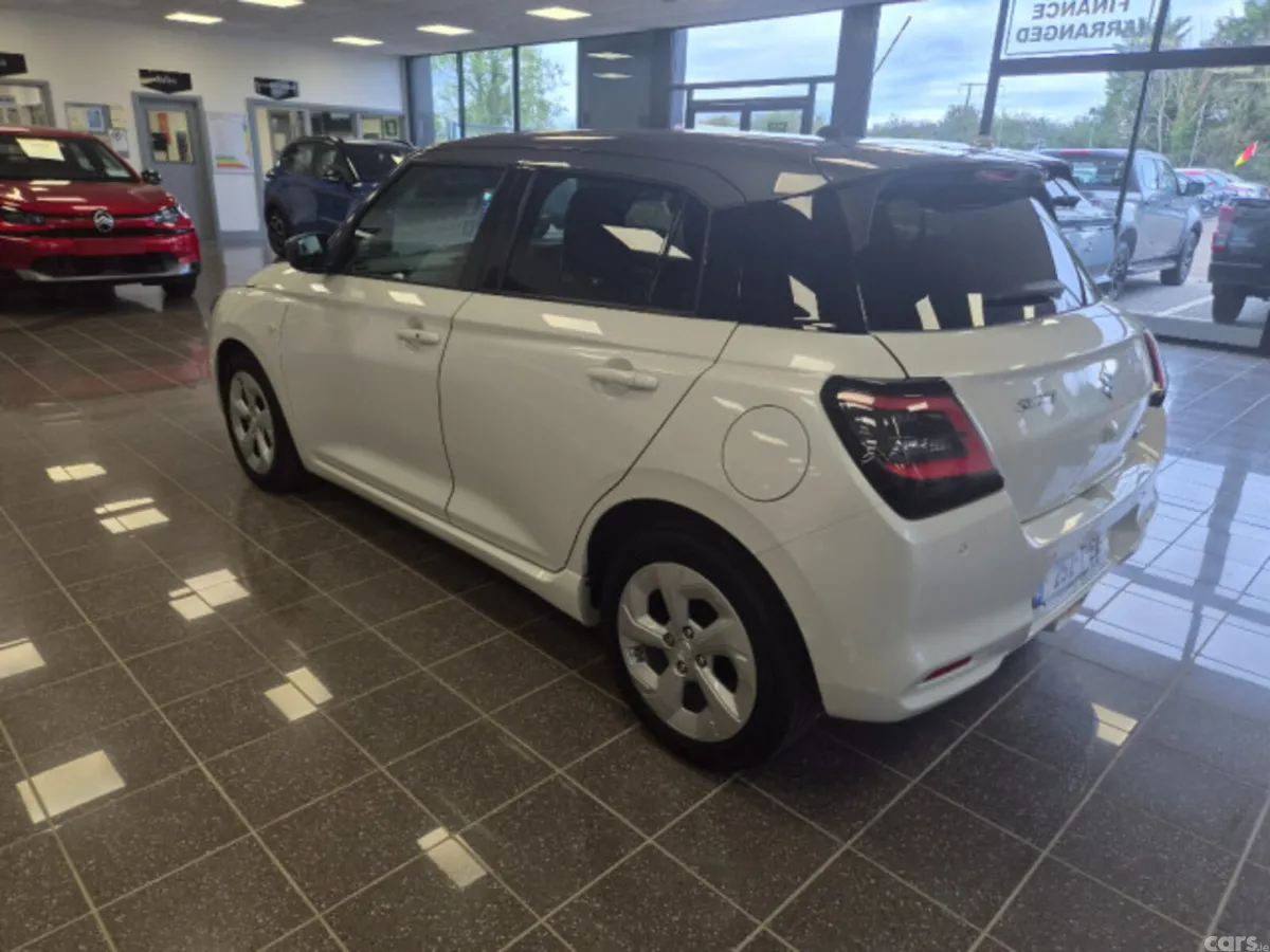 Suzuki Swift Hatchback, Petrol Hybrid, 2025, Grey