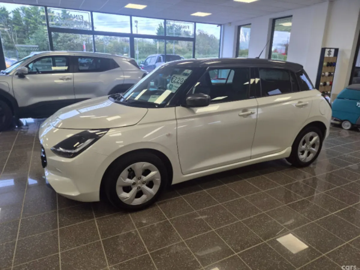 Suzuki Swift Hatchback, Petrol Hybrid, 2025, Grey