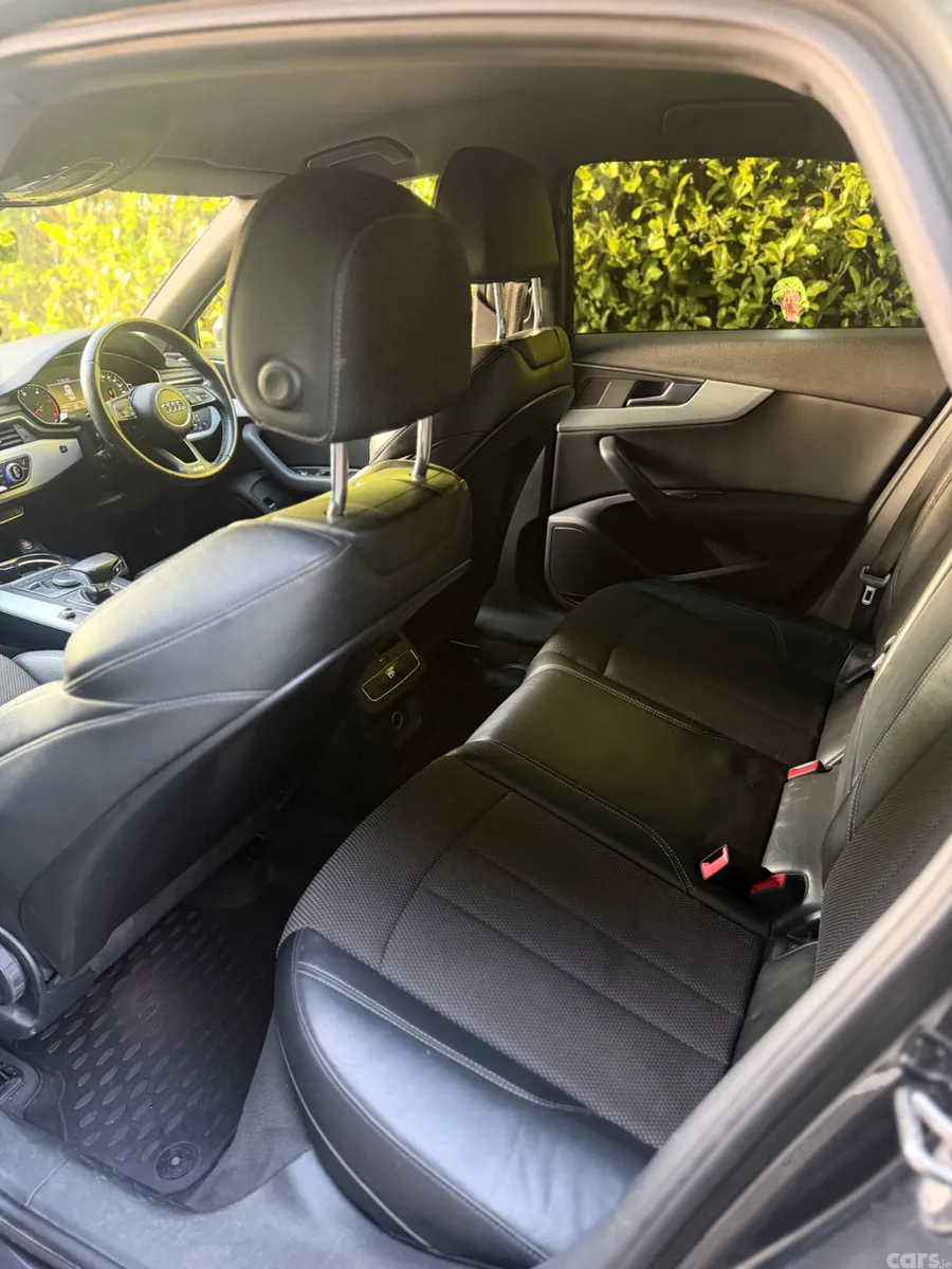 Audi A4 Saloon, Diesel, 2016, Grey