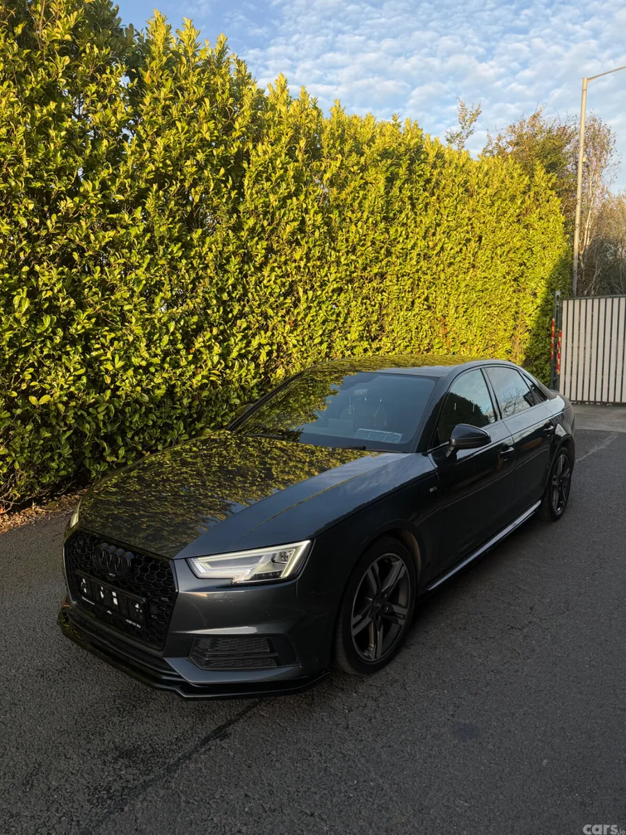 Audi A4 Saloon, Diesel, 2016, Grey