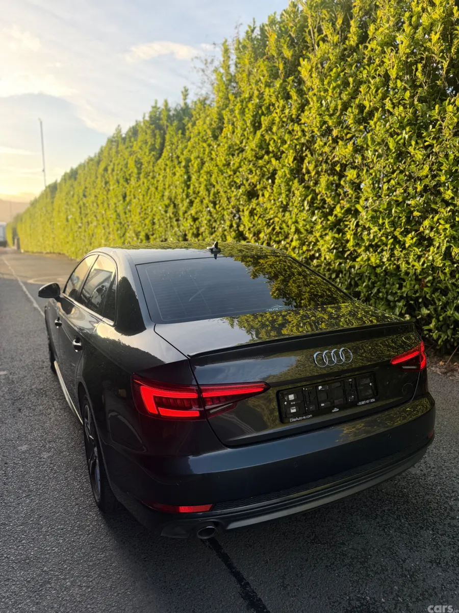 Audi A4 Saloon, Diesel, 2016, Grey
