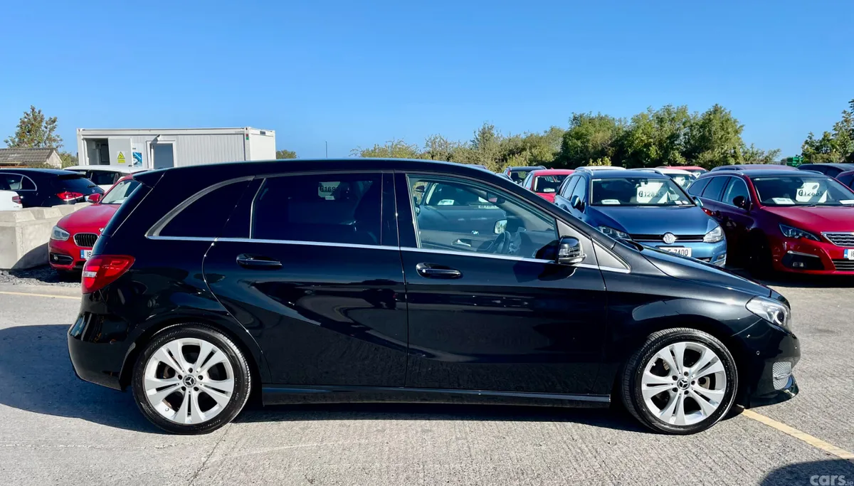 Mercedes-Benz B-Class MPV, Petrol, 2018, Black