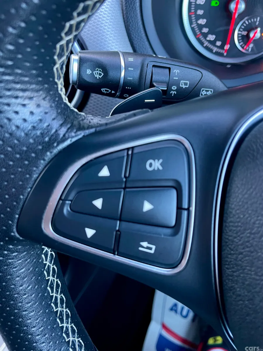 Mercedes-Benz B-Class MPV, Petrol, 2018, Black