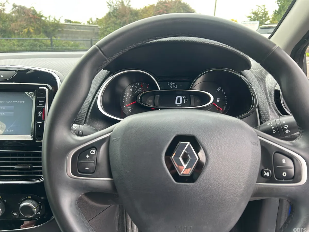 Renault Clio Hatchback, Petrol, 2019, Blue