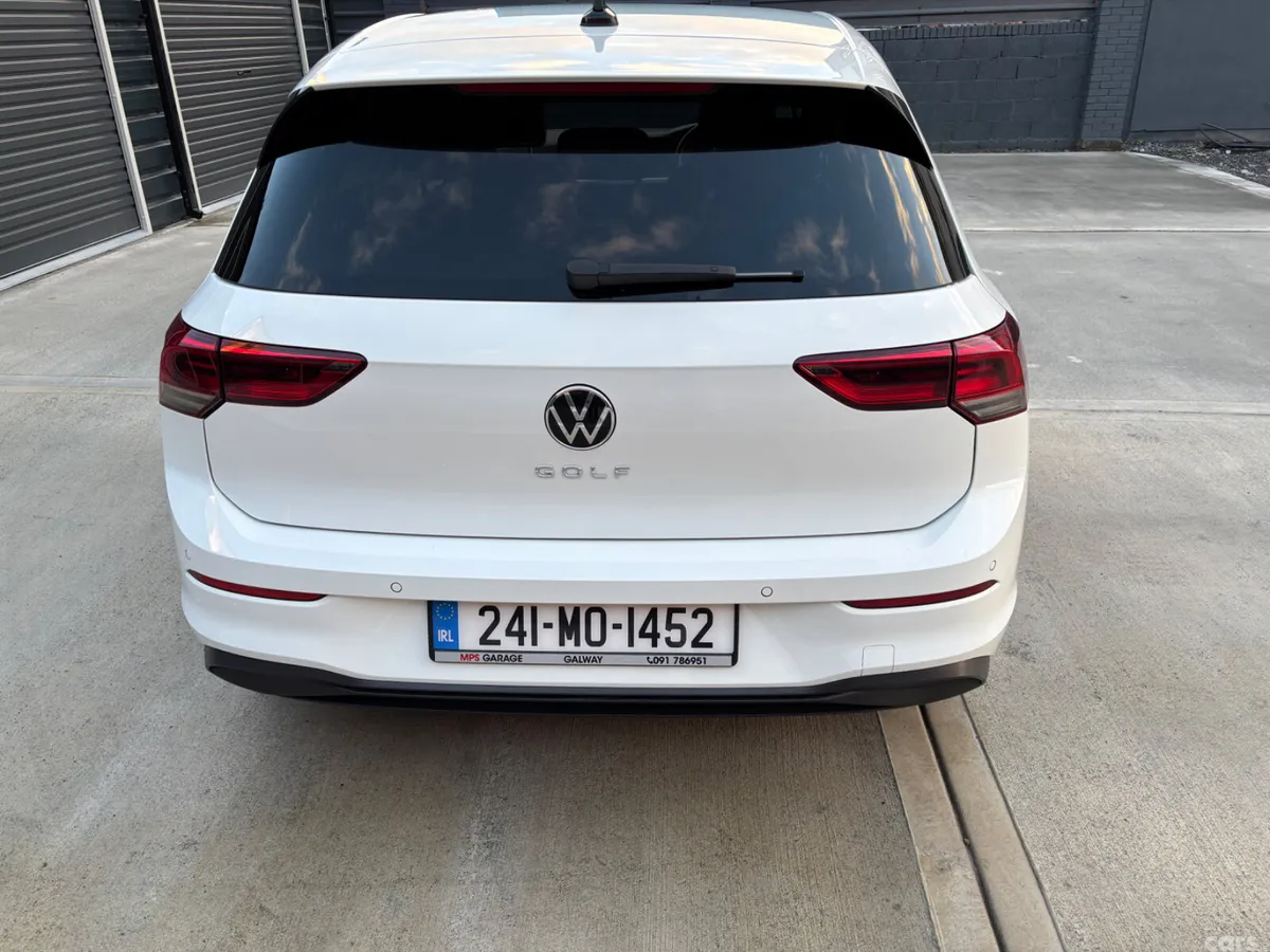 Volkswagen Golf Estate, Petrol, 2024, White