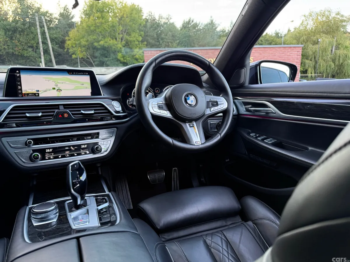 BMW 7-Series Saloon, Diesel, 2018, Grey