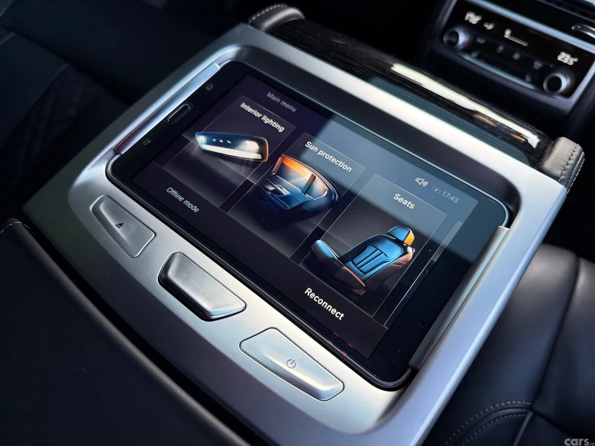 BMW 7-Series Saloon, Diesel, 2018, Grey