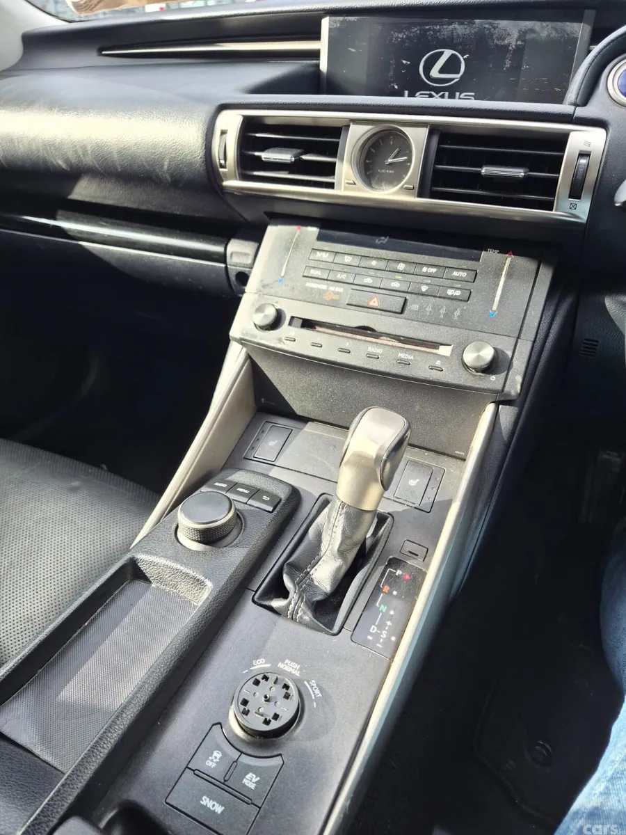 Lexus IS Saloon, Petrol Hybrid, 2015, Black