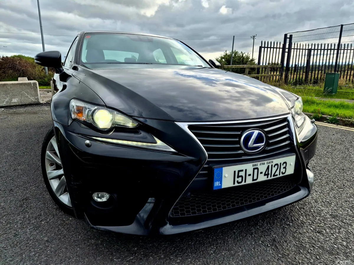 Lexus IS Saloon, Petrol Hybrid, 2015, Black