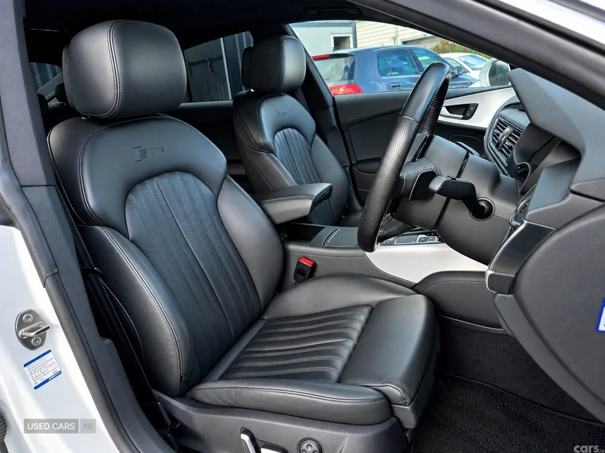 Audi A7 , Petrol, 2015, White