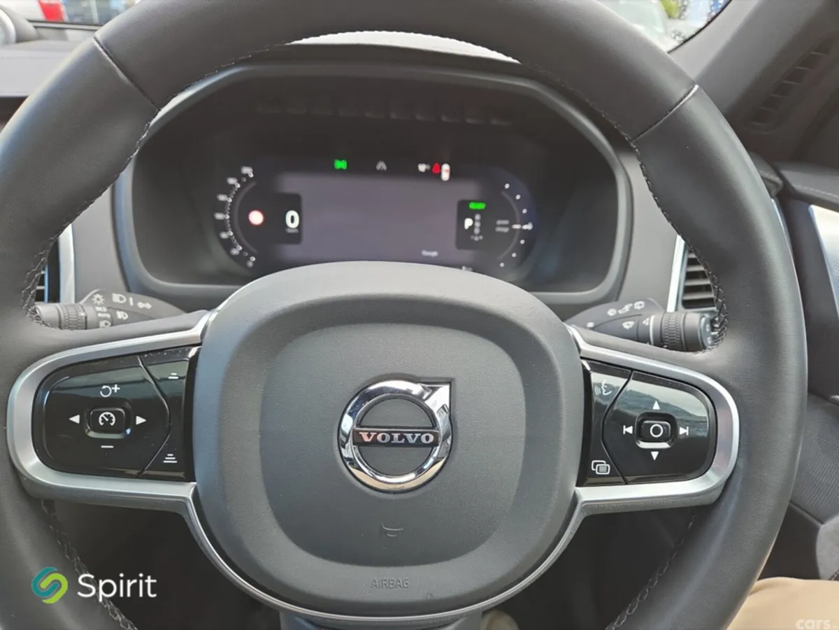 Volvo XC90 SUV, Petrol Plug-in Hybrid, 2022, Black
