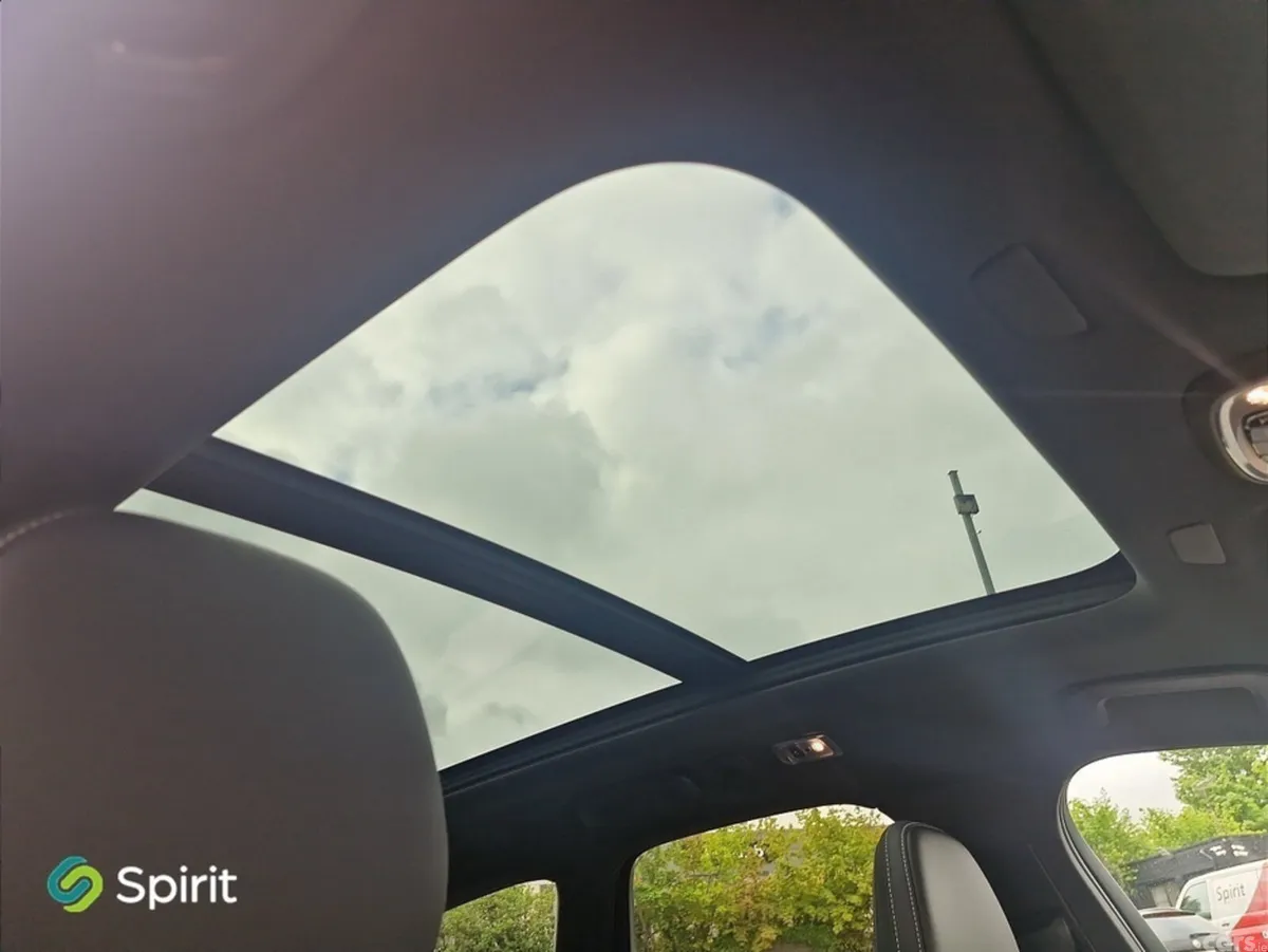 Volvo XC60 SUV, Petrol Plug-in Hybrid, 2021, White