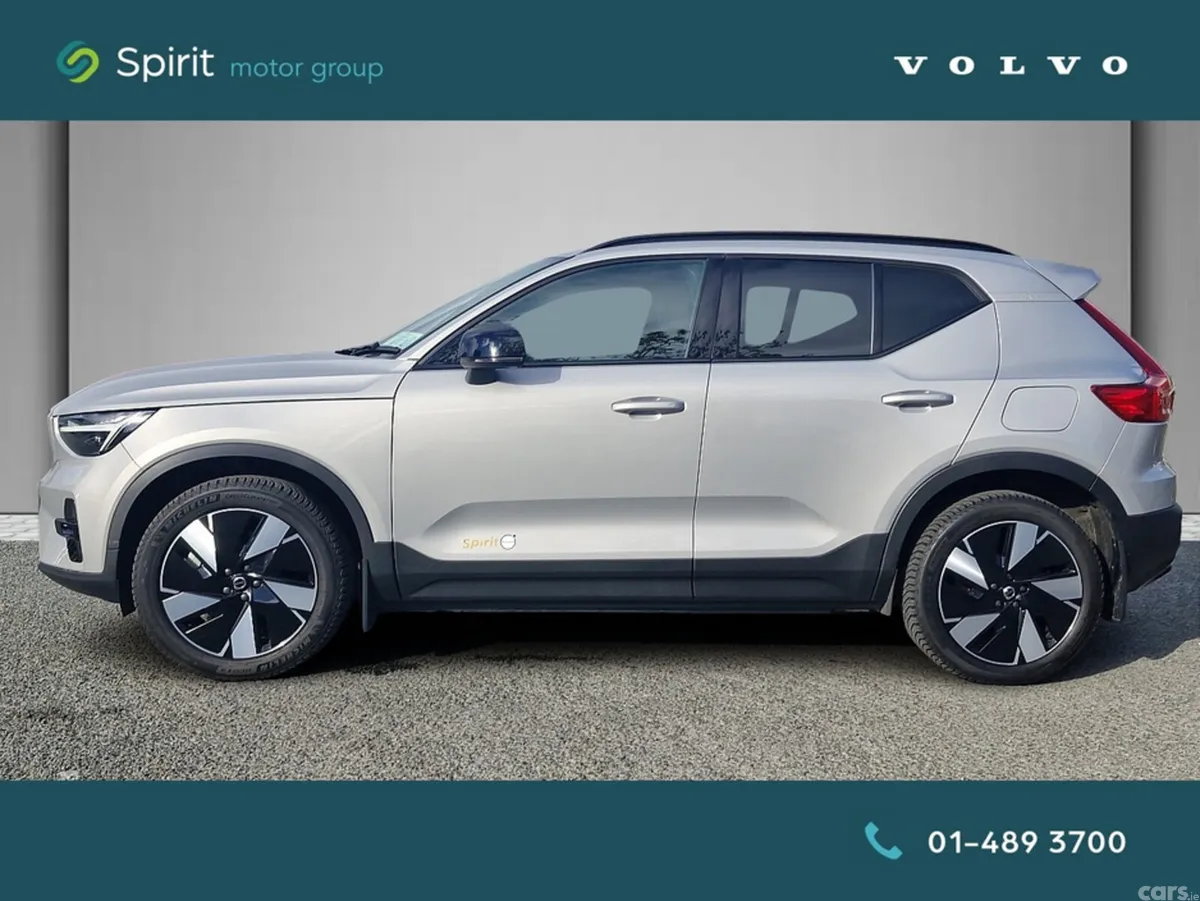 Volvo XC40 Hatchback, Electric, 2025, Silver