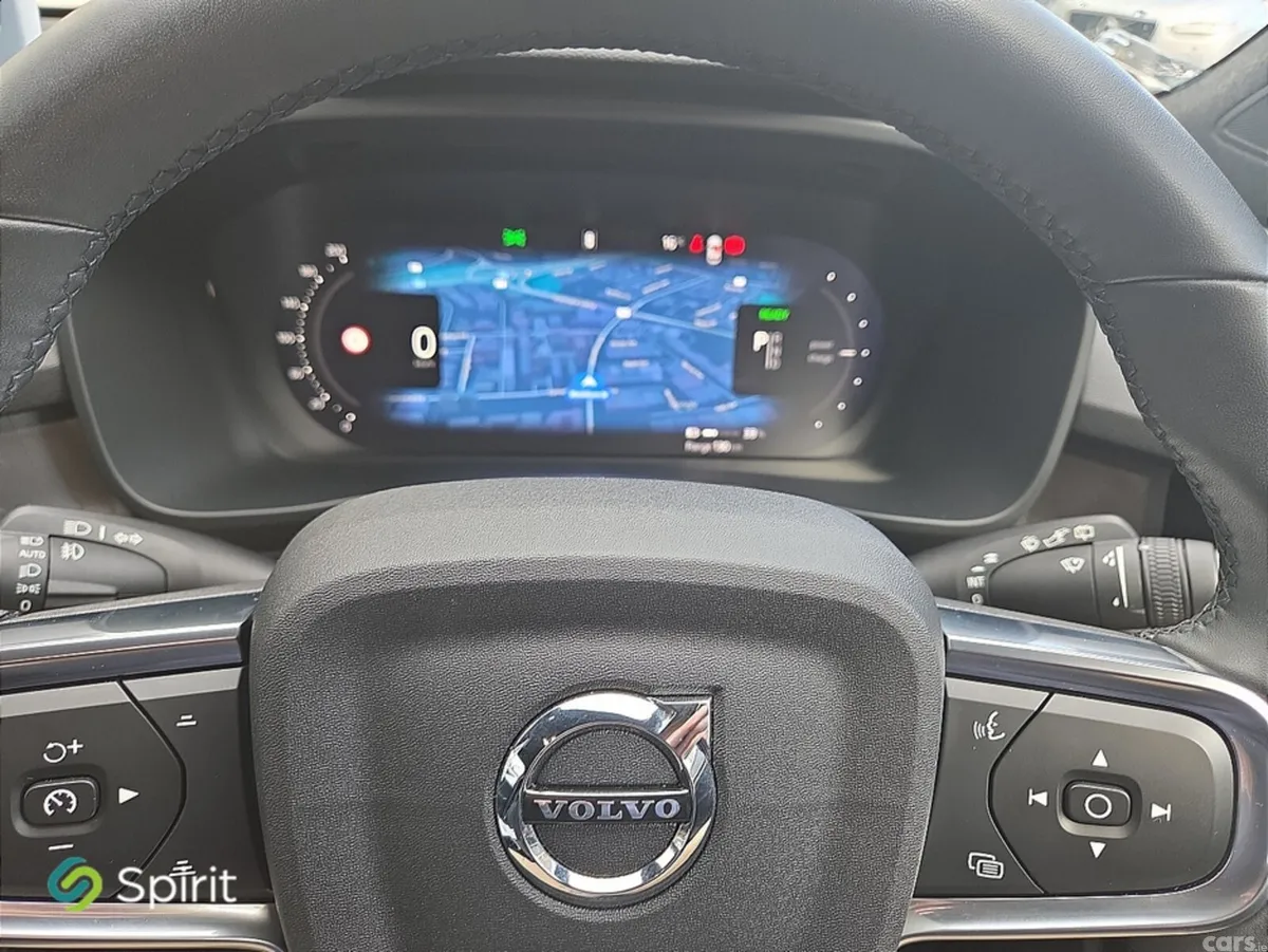 Volvo XC40 Hatchback, Electric, 2025, Silver