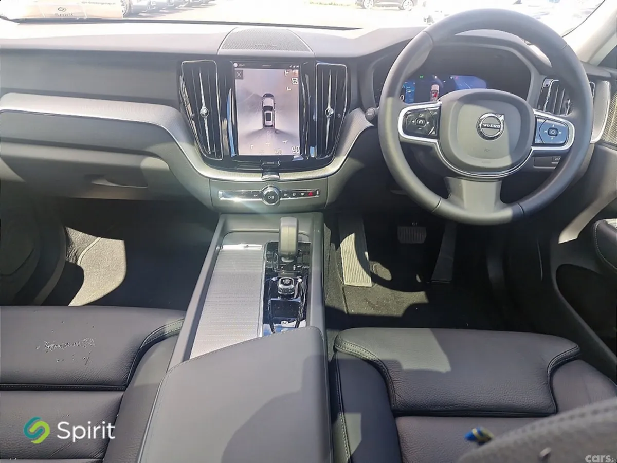 Volvo XC60 SUV, Petrol Plug-in Hybrid, 2026, Silver