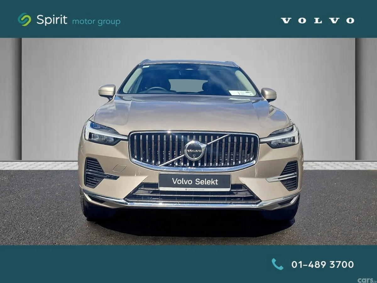Volvo XC60 SUV, Petrol Plug-in Hybrid, 2026, Silver