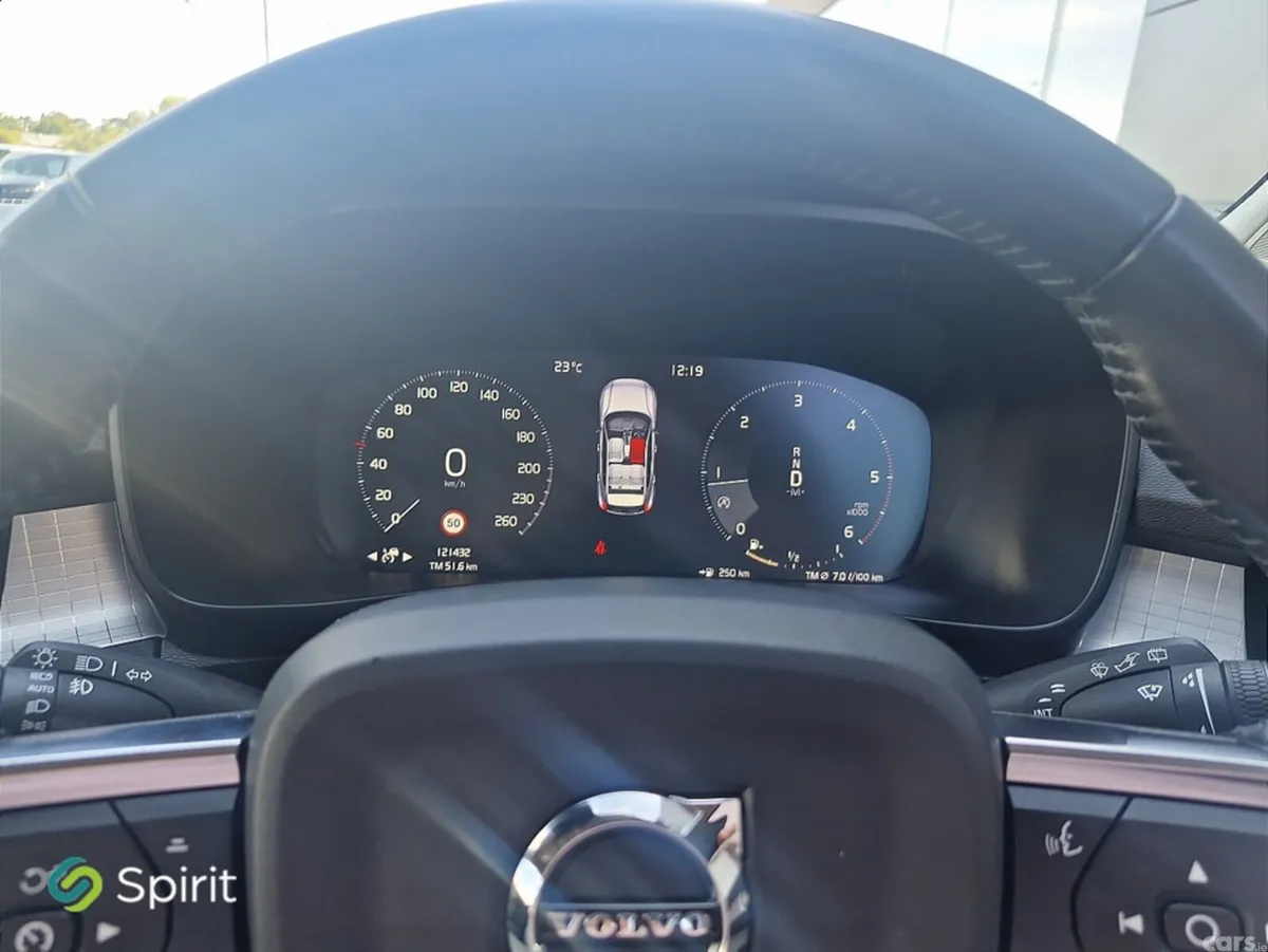 Volvo XC40 SUV, Diesel, 2019, Grey