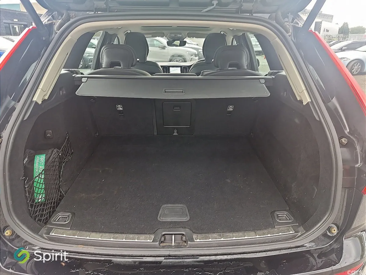 Volvo XC60 SUV, Diesel, 2022, Black