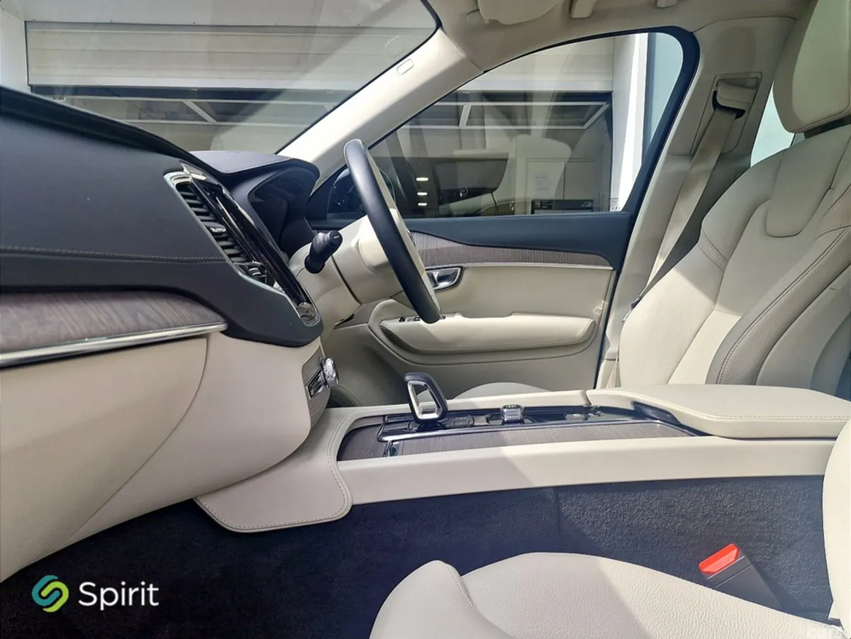 Volvo XC90 MPV, Petrol Plug-in Hybrid, 2023, Silver