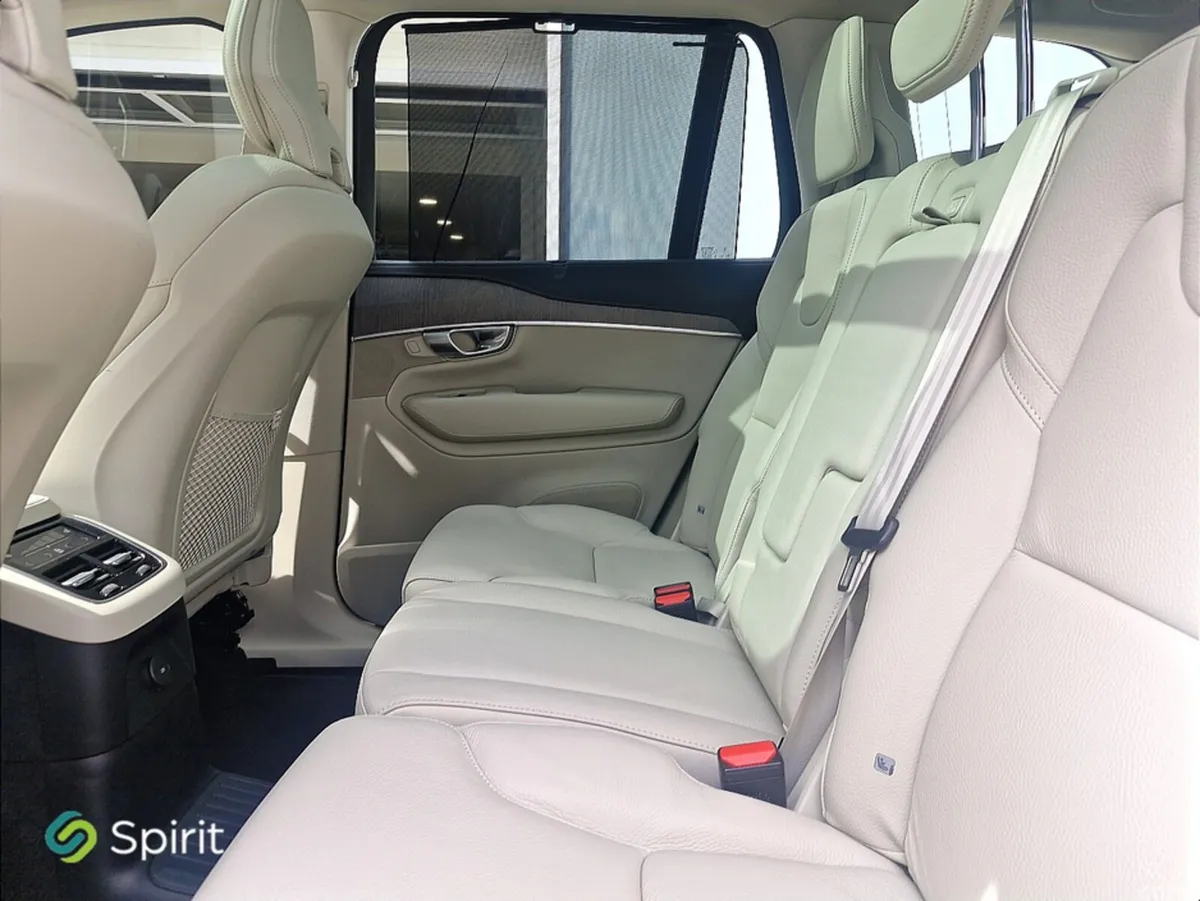 Volvo XC90 MPV, Petrol Plug-in Hybrid, 2023, Silver