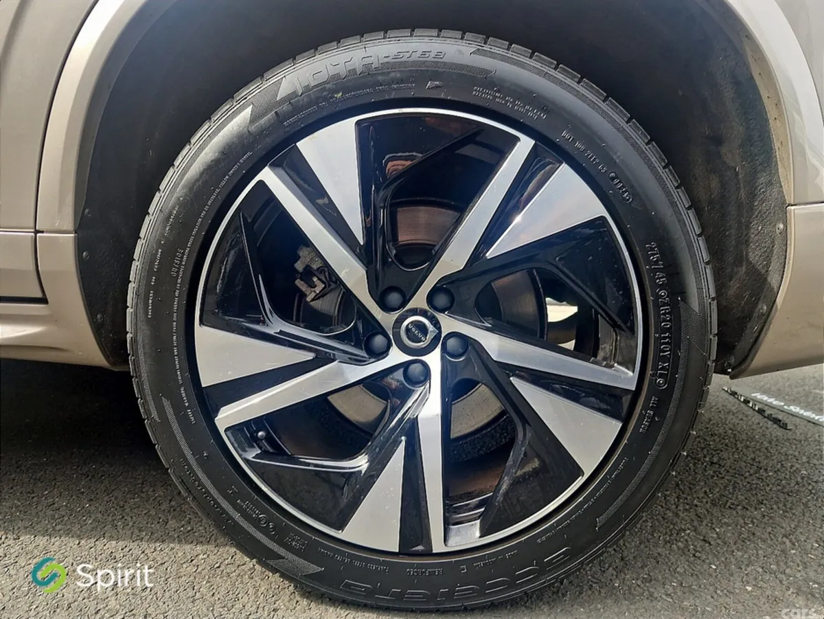 Volvo XC90 MPV, Petrol Plug-in Hybrid, 2023, Silver
