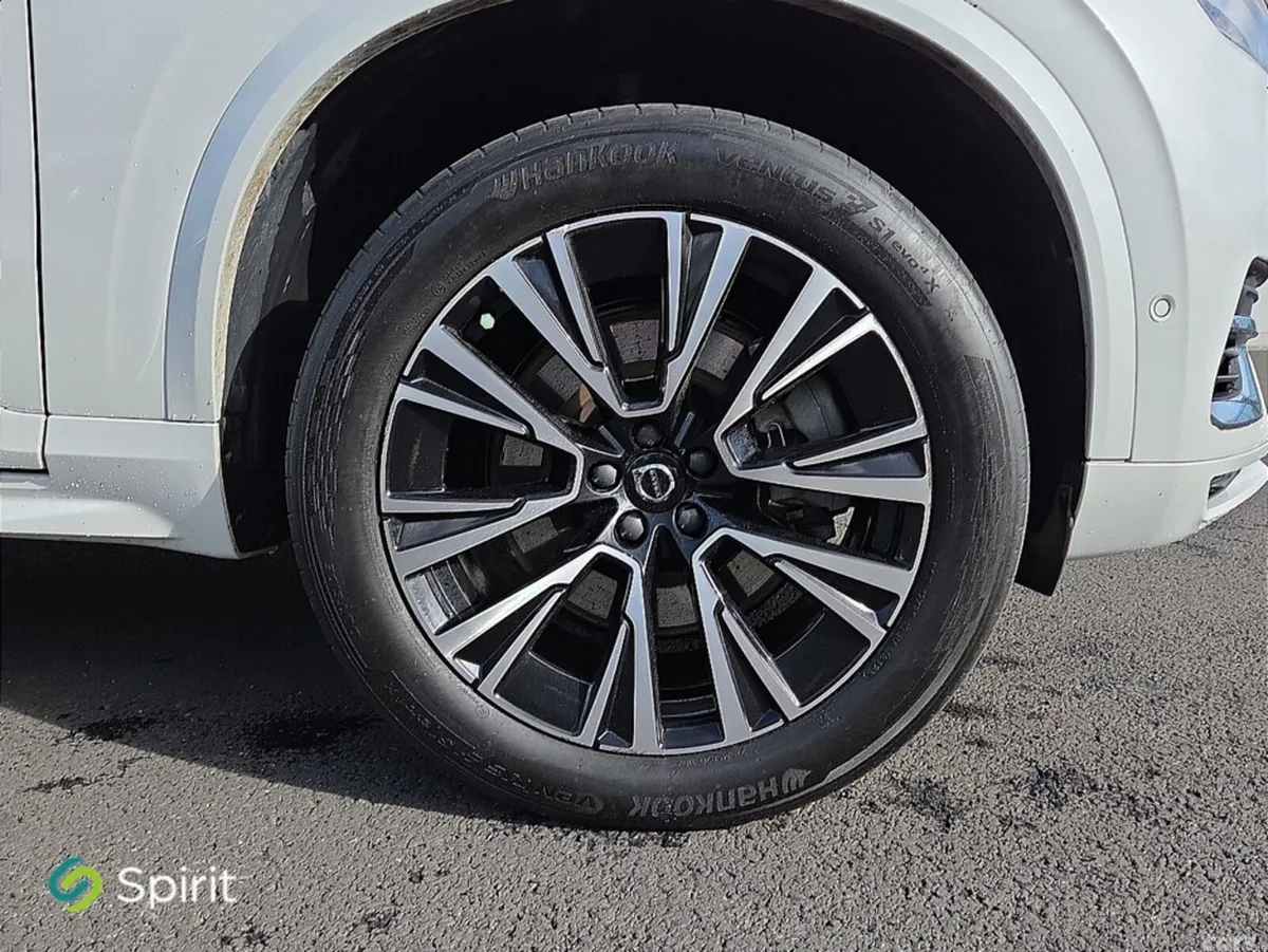 Volvo XC90 MPV, Petrol Plug-in Hybrid, 2022, White