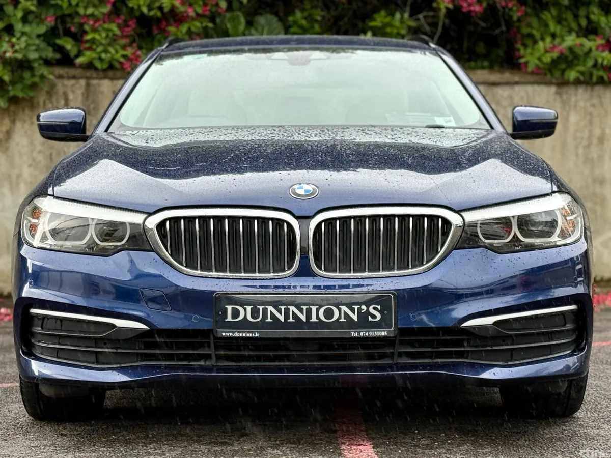 BMW 5-Series Estate, Diesel, 2019, Blue