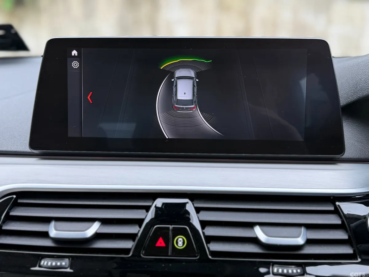 BMW 5-Series Estate, Diesel, 2019, Blue
