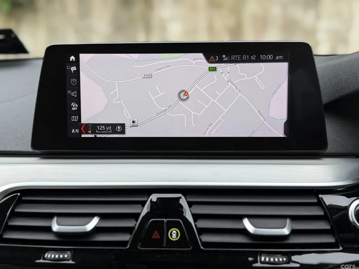 BMW 5-Series Estate, Diesel, 2019, Blue