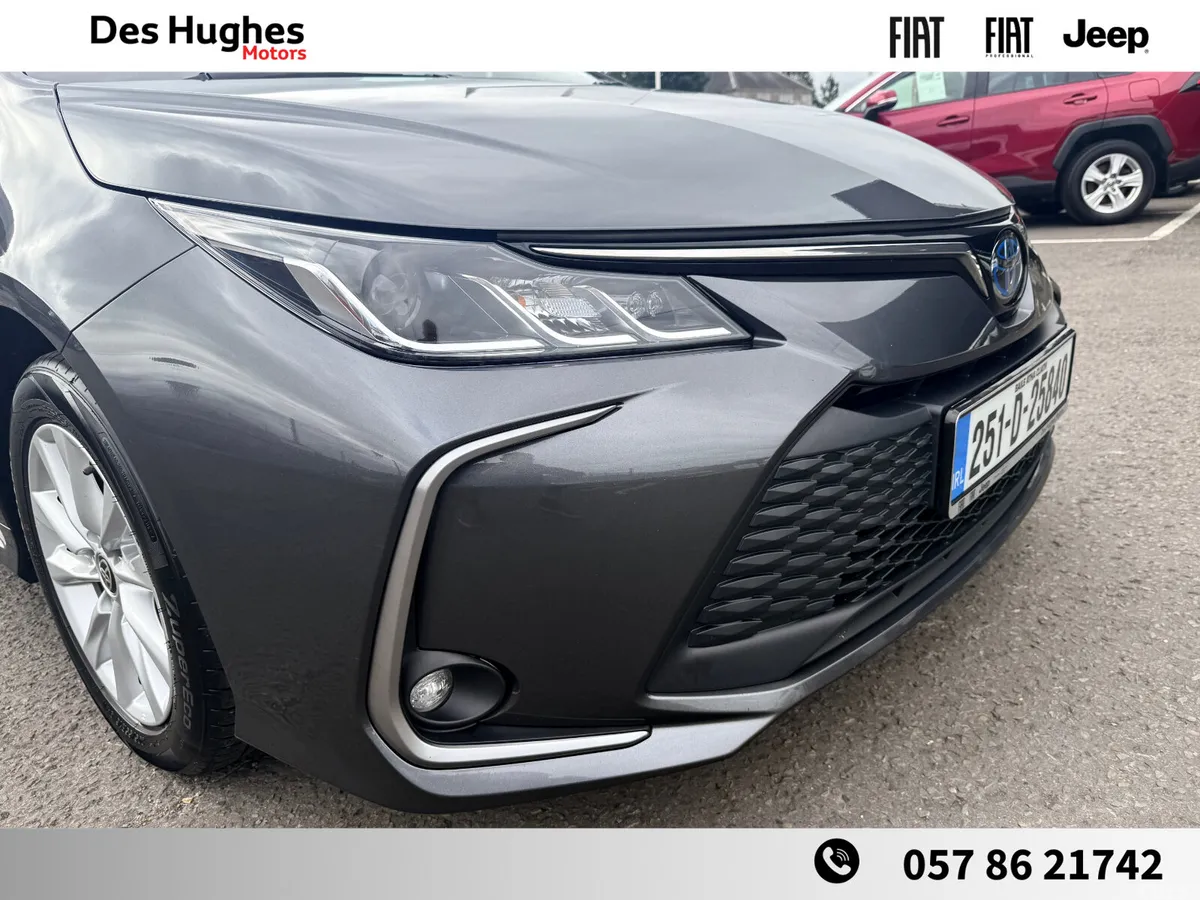 Toyota Corolla Saloon, Petrol Hybrid, 2025, Grey