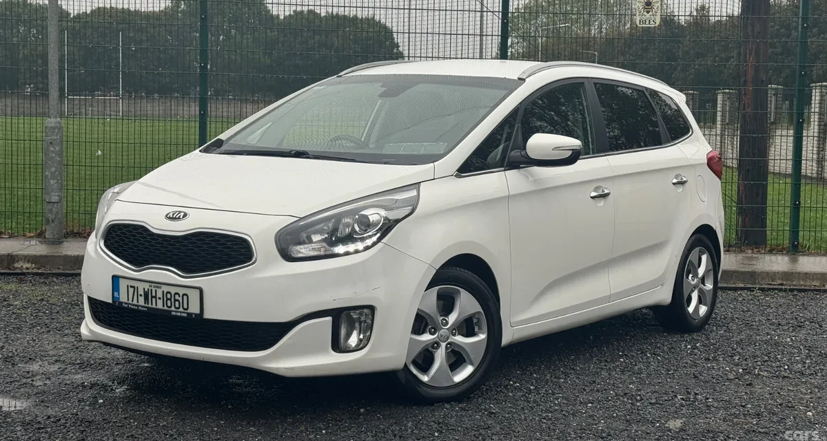 Kia Carens MPV, Diesel, 2017, White