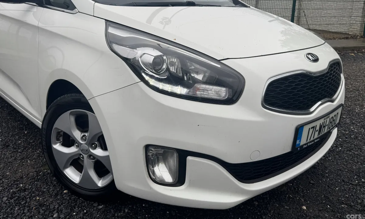 Kia Carens MPV, Diesel, 2017, White
