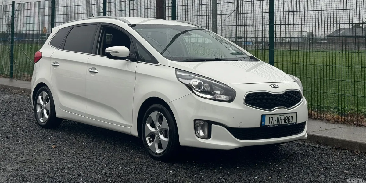 Kia Carens MPV, Diesel, 2017, White