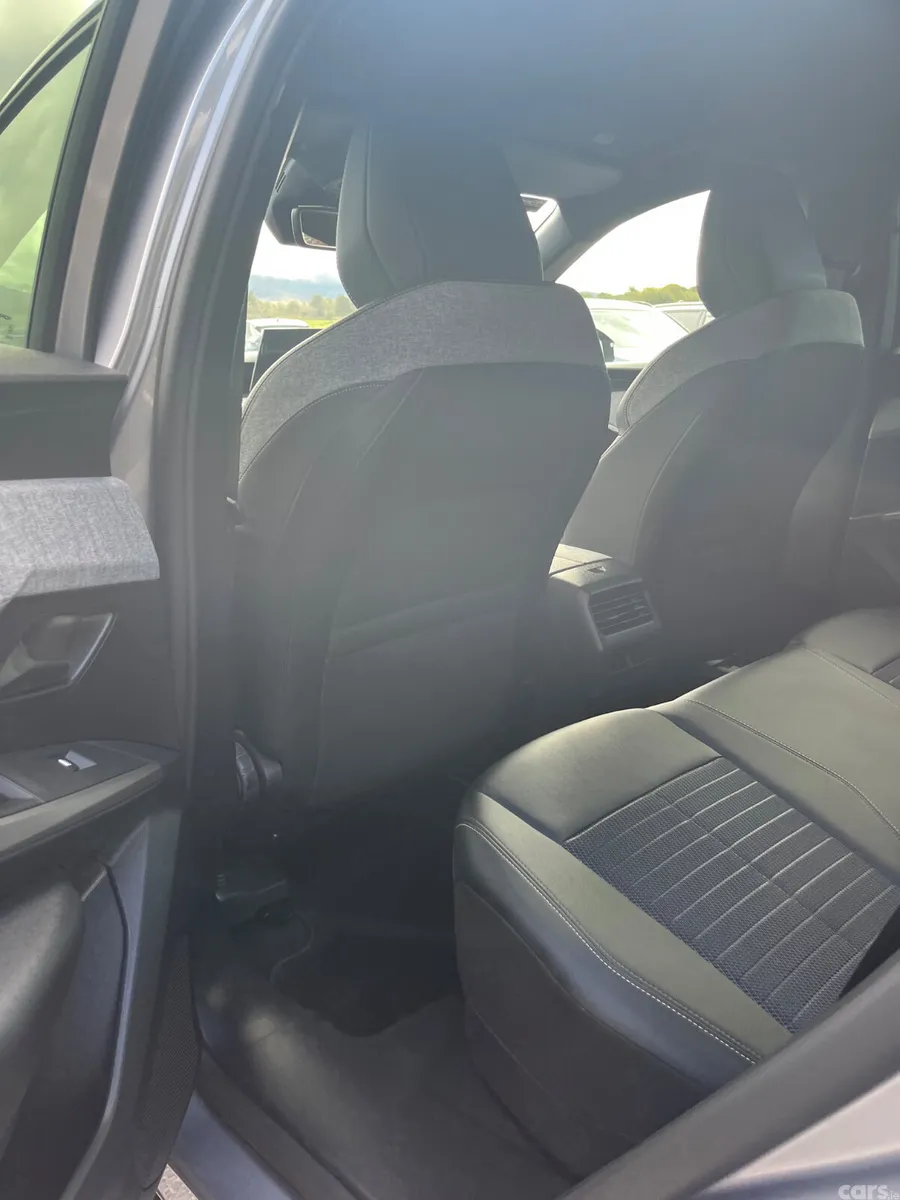 Peugeot 3008 MPV, Petrol Hybrid, 2024, Grey