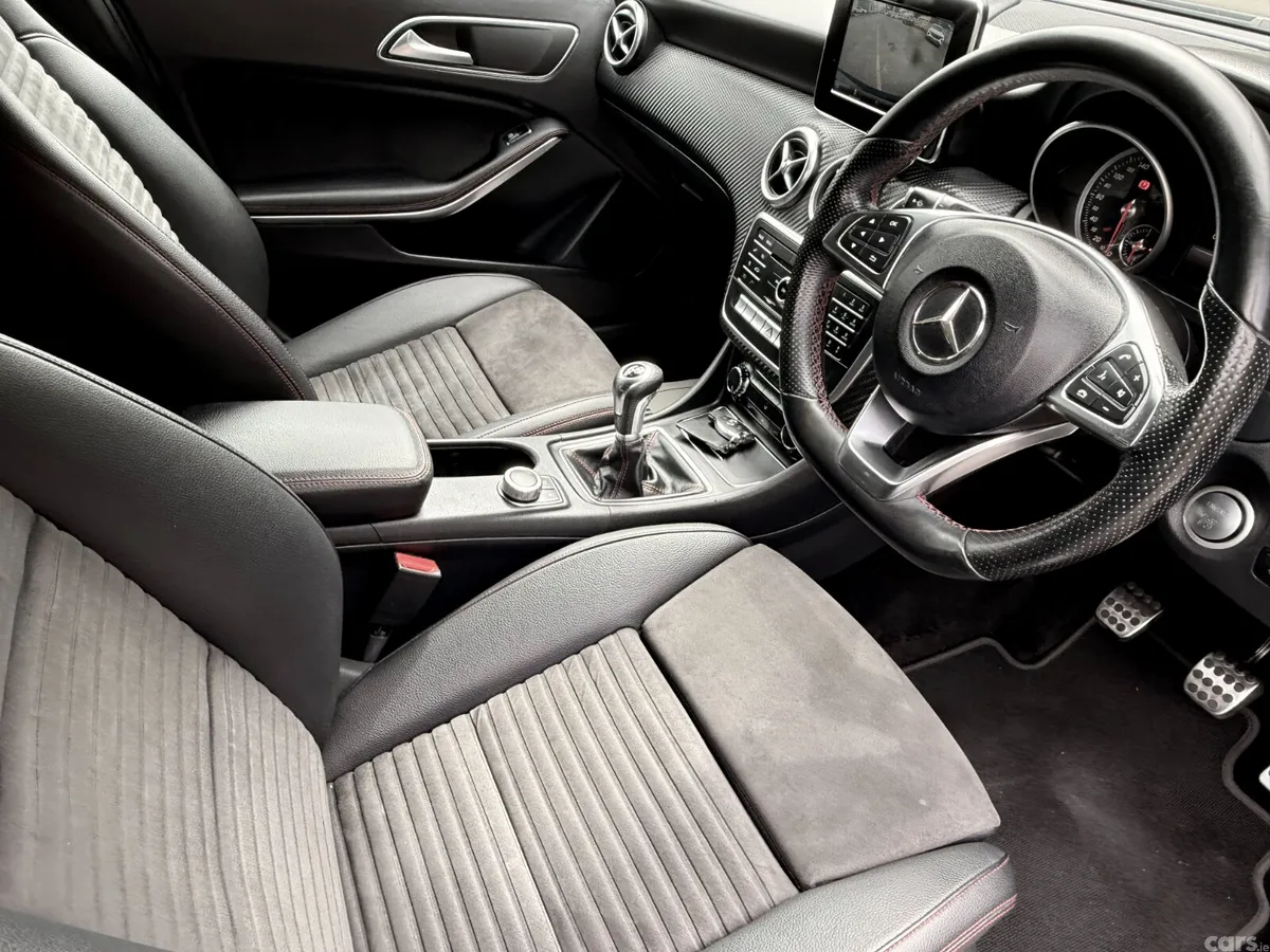 Mercedes-Benz A-Class Hatchback, Diesel, 2018, Blue