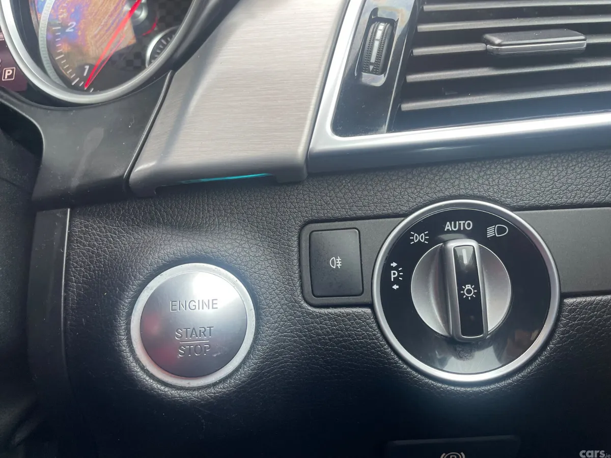 Mercedes-Benz GLE SUV, Diesel, 2018, Silver