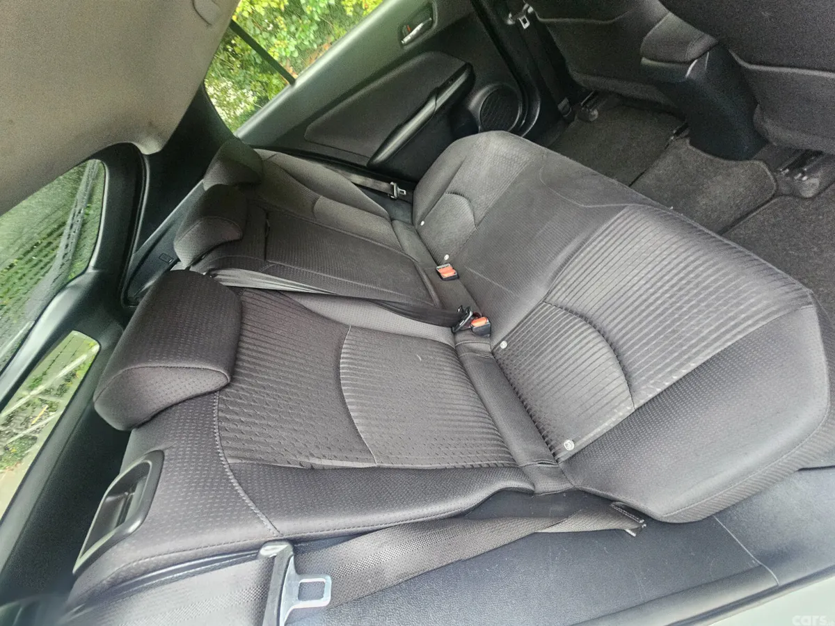 Toyota Prius Hatchback, Petrol Hybrid, 2017, Silver