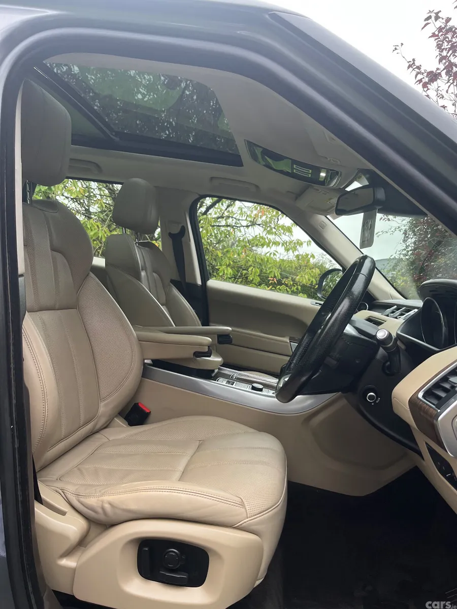Land Rover Range Rover Sport SUV, Diesel, 2016, Grey