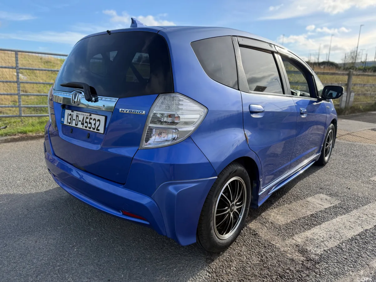 Honda Fit Hatchback, Petrol Hybrid, 2013, Blue