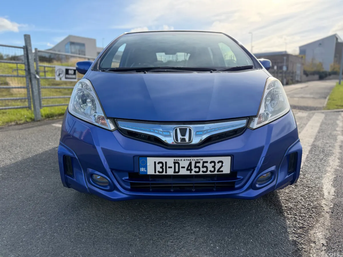Honda Fit Hatchback, Petrol Hybrid, 2013, Blue