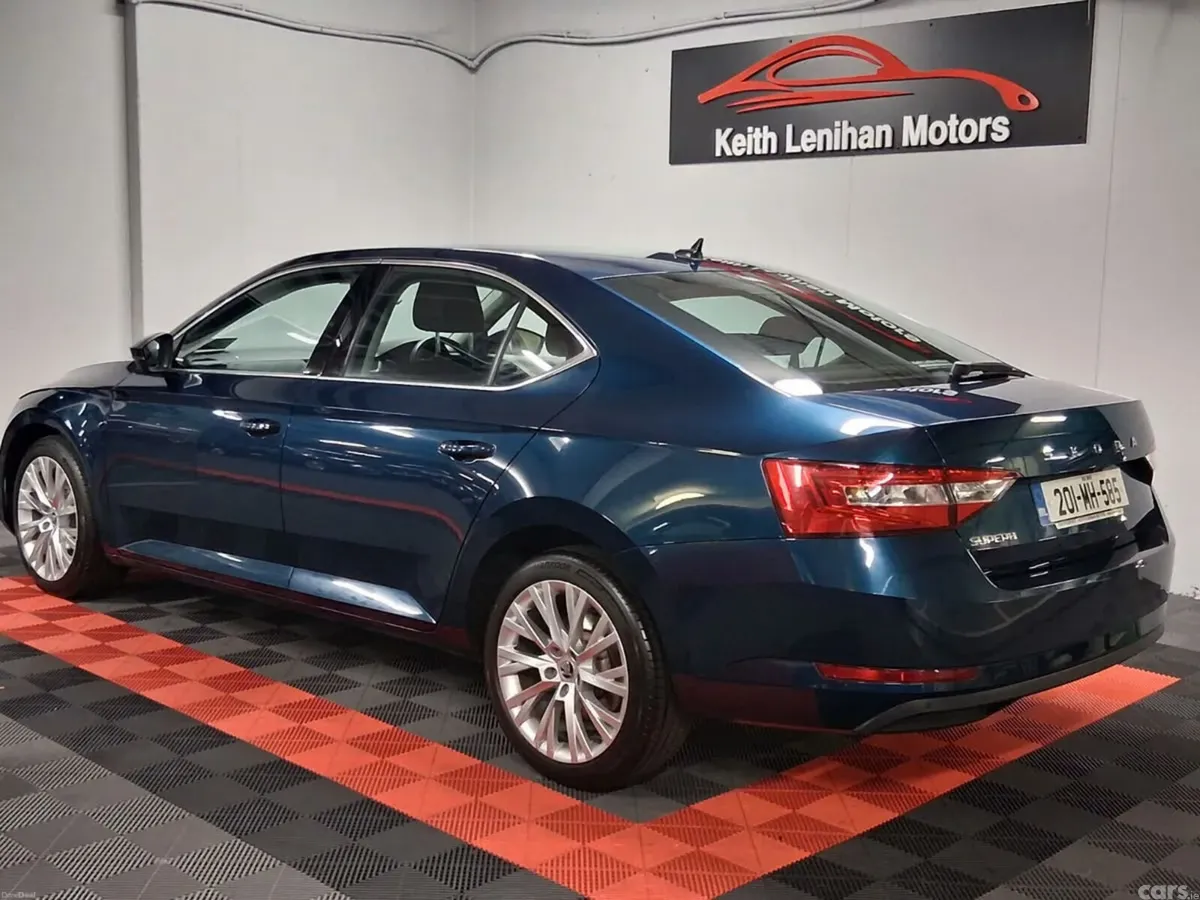 Skoda Superb Saloon, Diesel, 2020, Blue