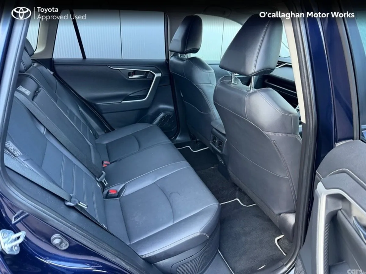 Toyota RAV4 SUV, Petrol Hybrid, 2023, Blue