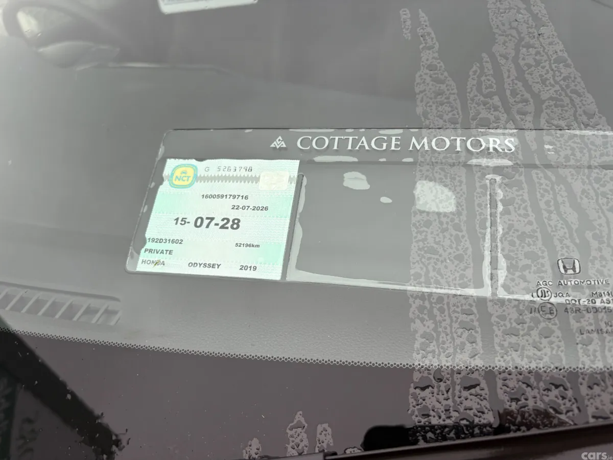 Honda Odyssey MPV, Petrol Hybrid, 2019, White