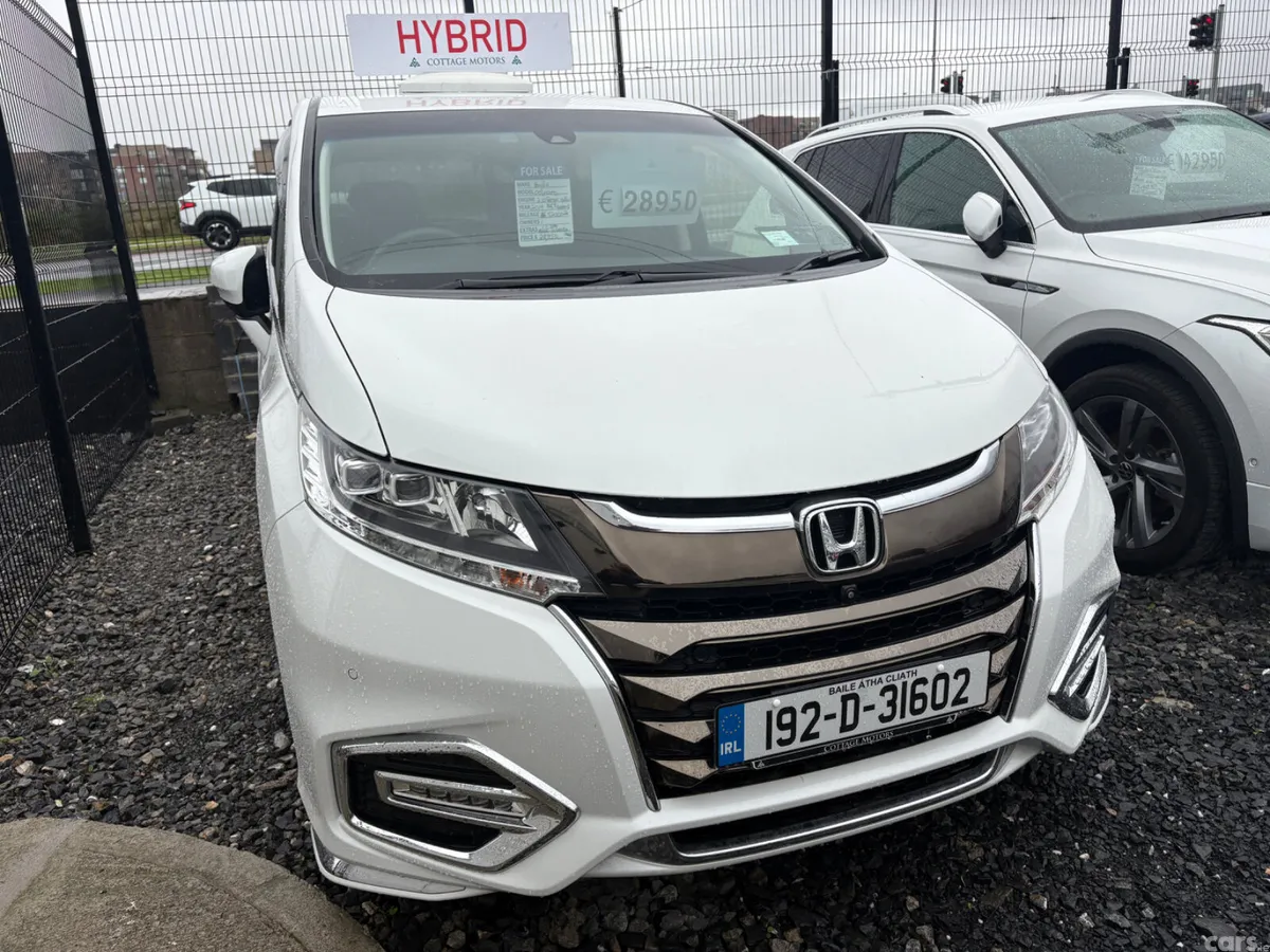 Honda Odyssey MPV, Petrol Hybrid, 2019, White