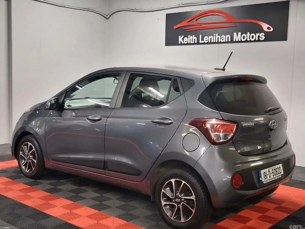 Hyundai i10 Hatchback, Petrol, 2018, Grey