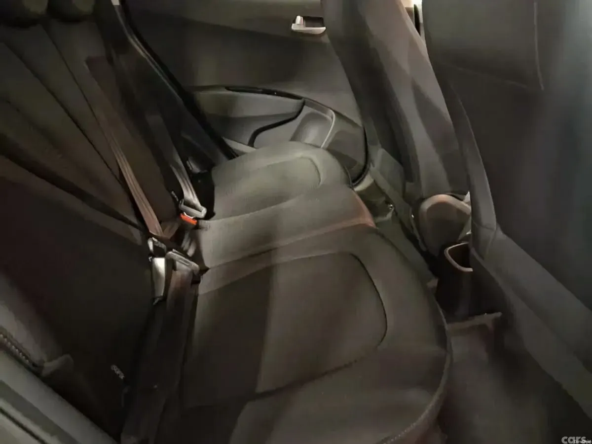 Hyundai i10 Hatchback, Petrol, 2018, Grey