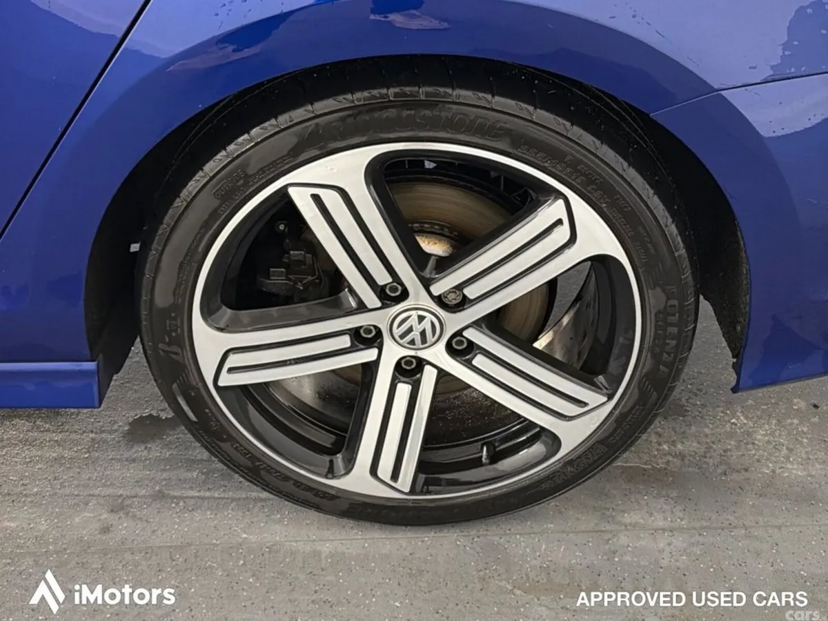 Volkswagen Golf Estate, Petrol, 2016, Blue